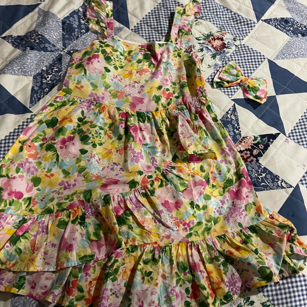 Janie and Jack set
